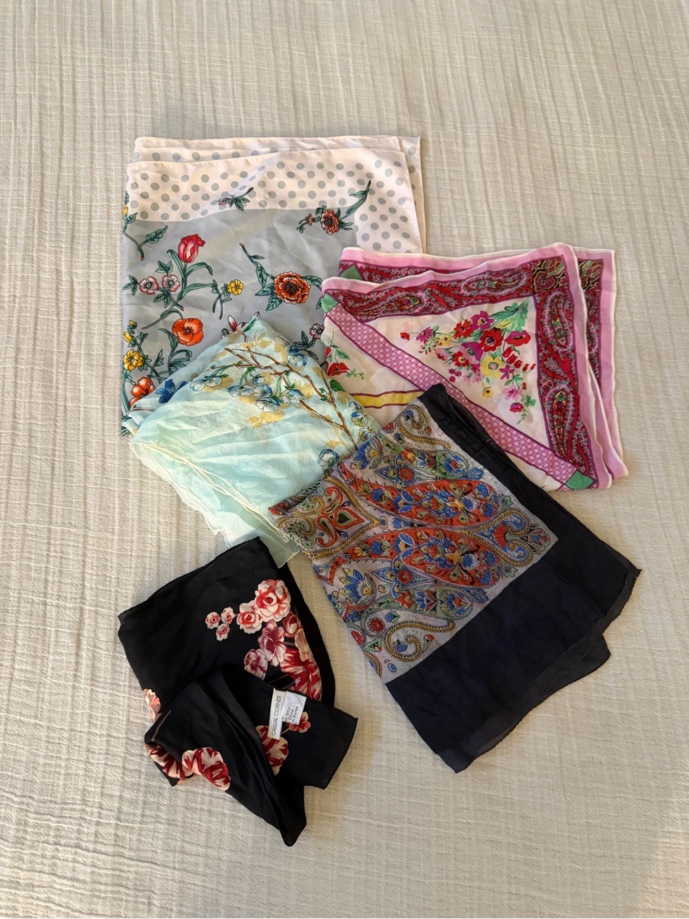 Floral & Paisley Patterned Women’s Scarves - Mixed Colors